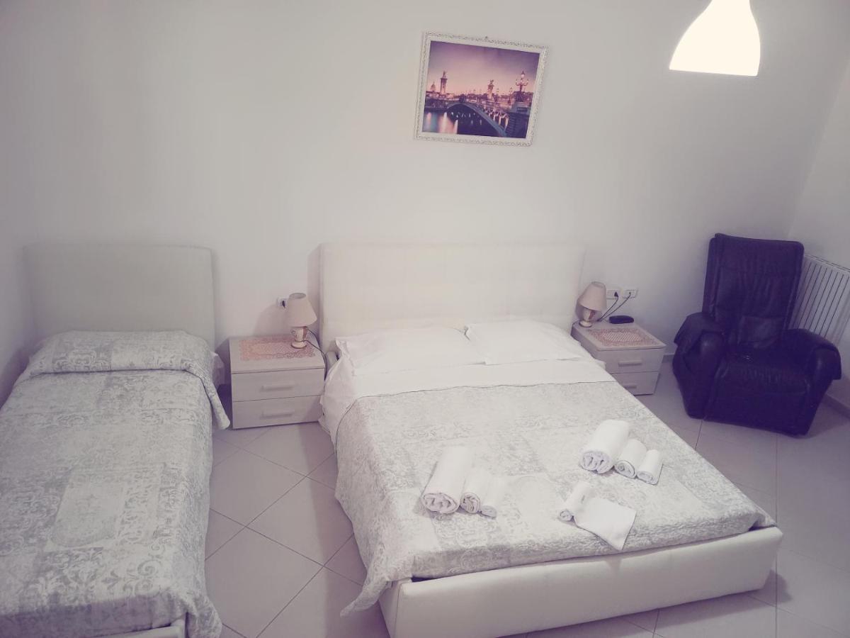 Casa Eraldo Ξενοδοχείο Castellaccia Εξωτερικό φωτογραφία